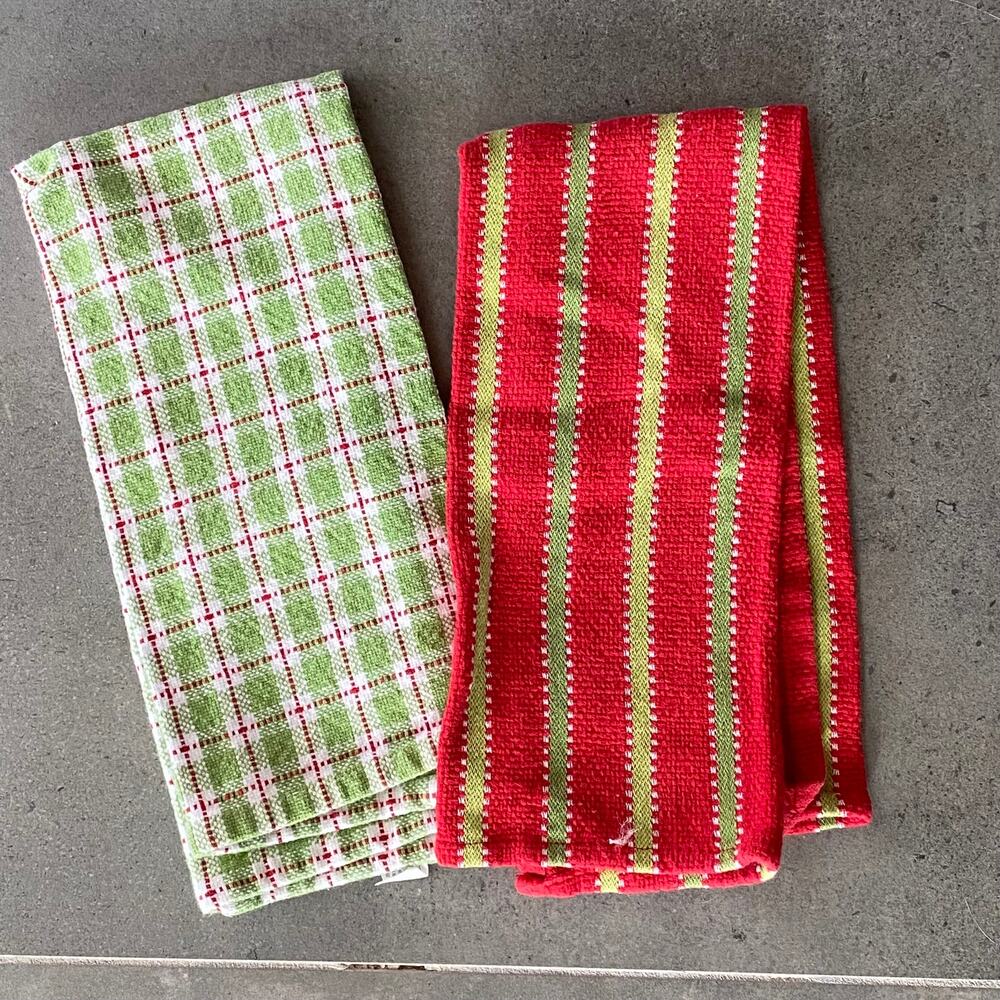 Pair of Brand‎ New Woven Cotton Hand Towel Set in Green & Red